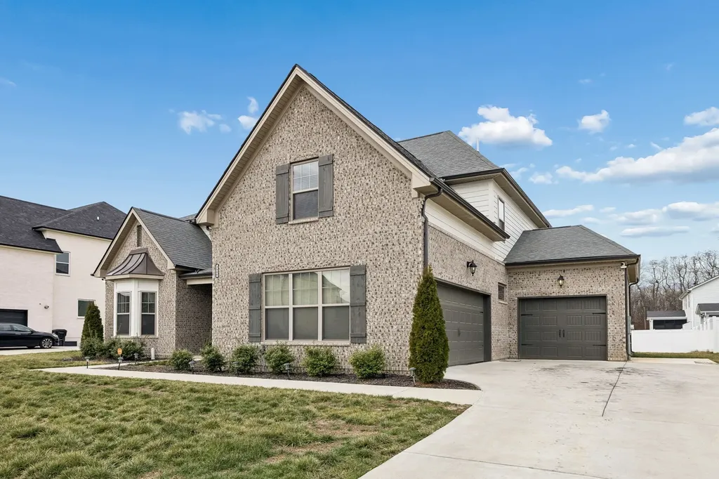 3906 Hon Drive Murfreesboro TN 37128