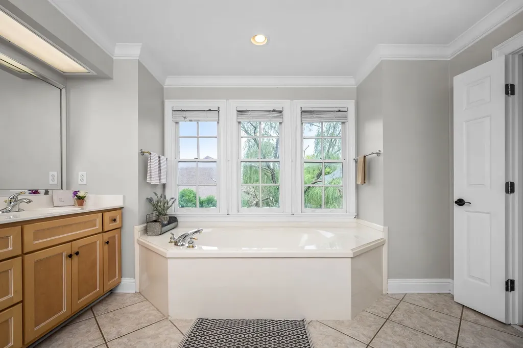 2118 Prestwick Drive Murfreesboro TN 37130