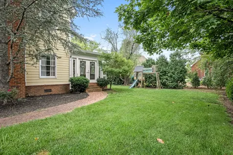 2118 Prestwick Drive Murfreesboro TN 37130