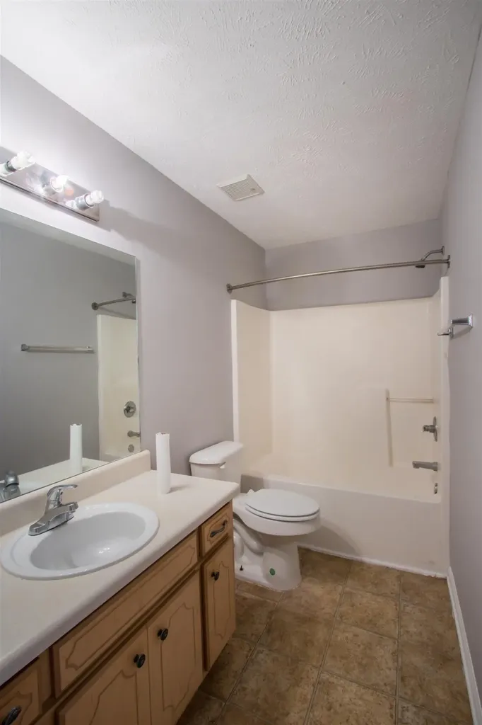 4054 Margo Circle La Vergne TN 37086