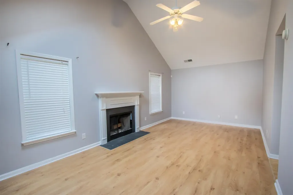 4054 Margo Circle La Vergne TN 37086