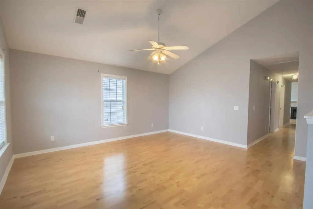 4054 Margo Circle La Vergne TN 37086