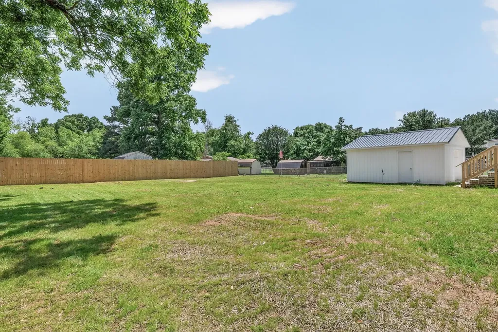 76 Simmons Circle Fayetteville TN 37334