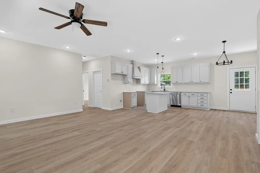 76 Simmons Circle Fayetteville TN 37334