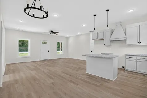 76 Simmons Circle Fayetteville TN 37334