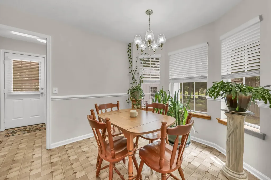 110 Acorn Drive Dickson TN 37055