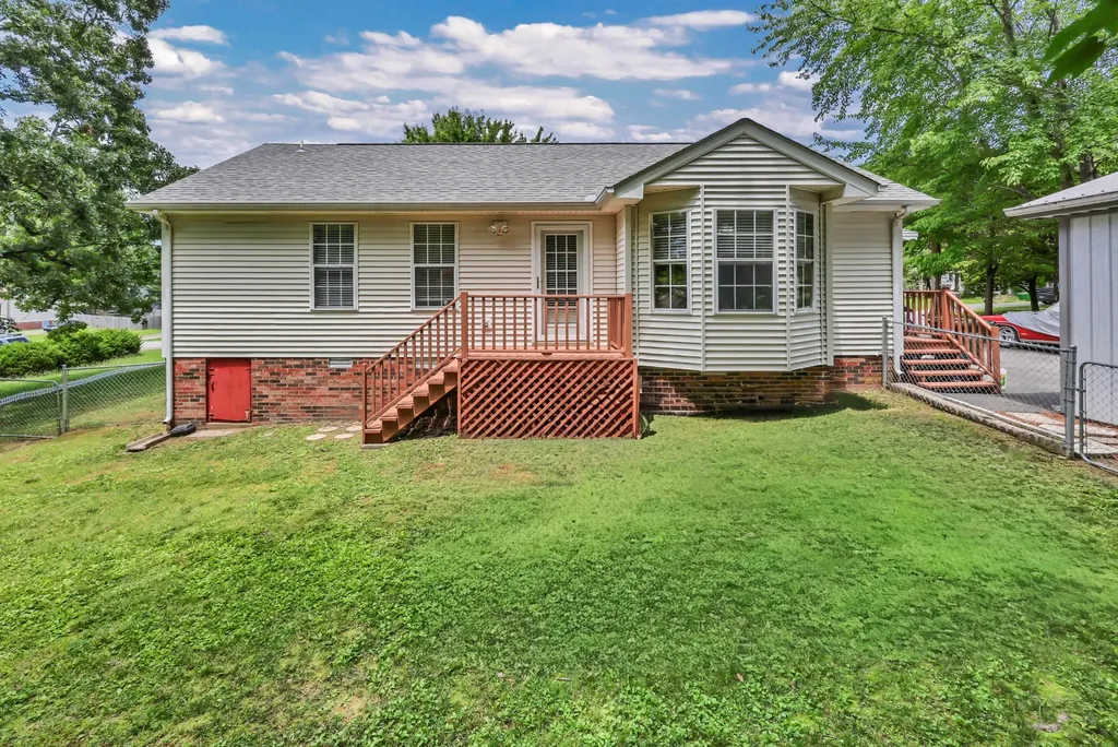 110 Acorn Drive Dickson TN 37055