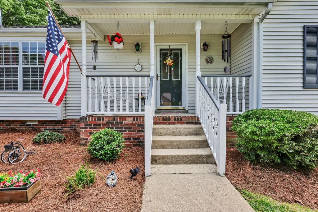 110 Acorn Drive Dickson TN 37055