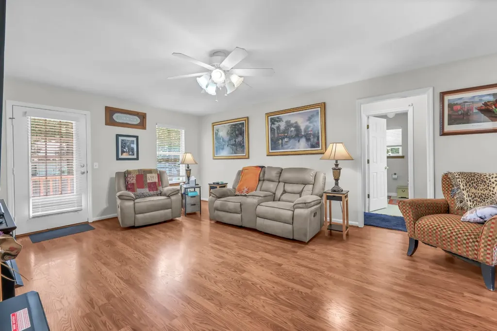 110 Acorn Drive Dickson TN 37055