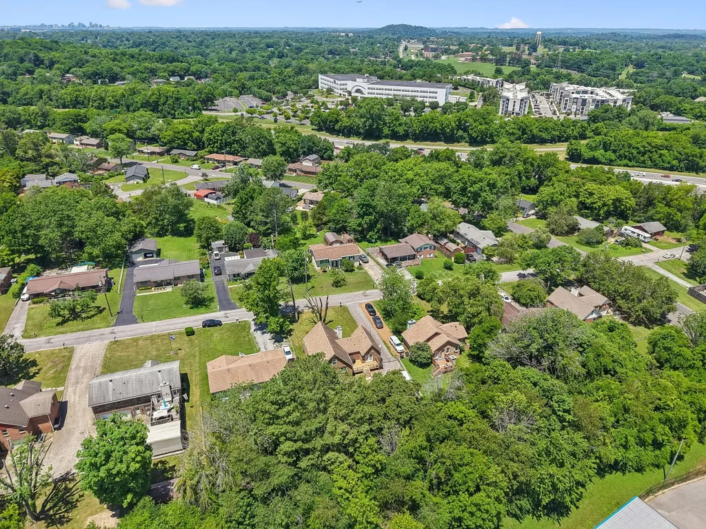 749 Fitzpatrick Road Nashville TN 37214