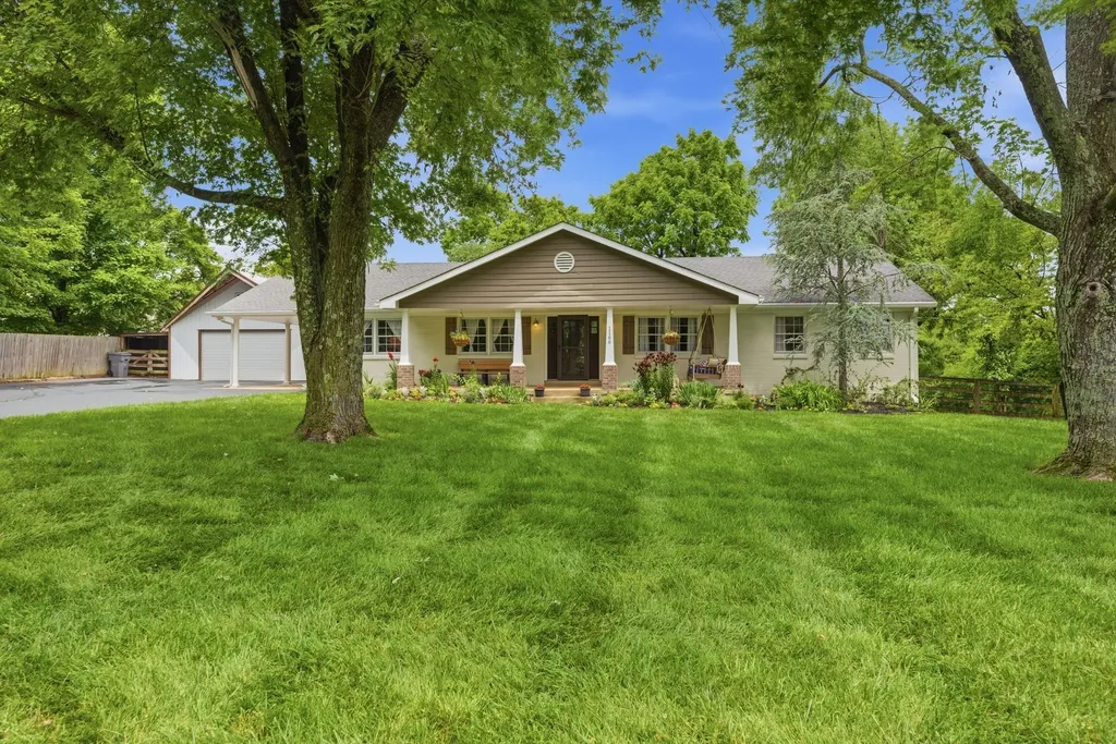 1166 Lake Road Nolensville TN 37135