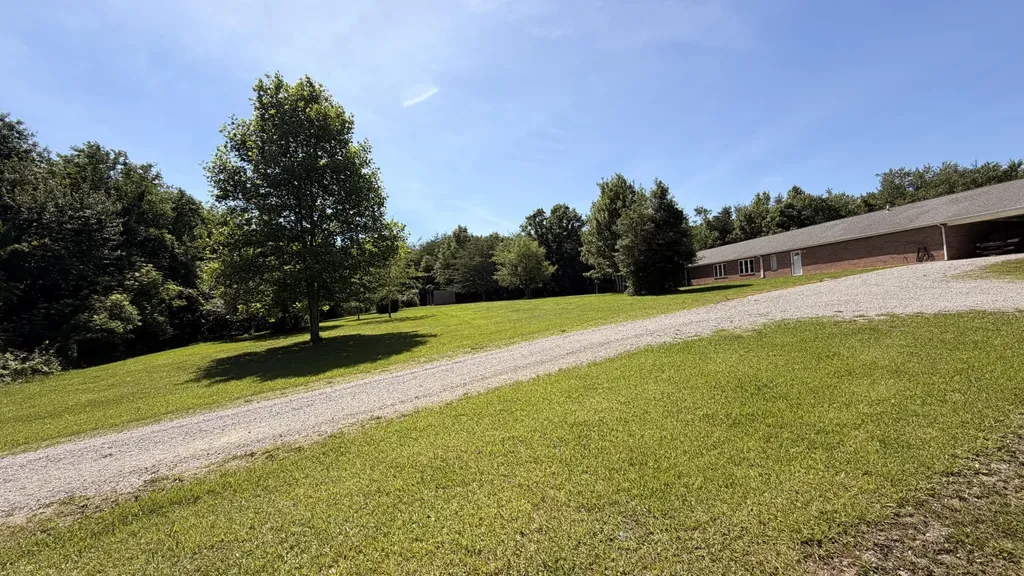 11109 Hendon Road Graysville TN 37338