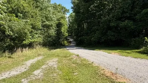 11109 Hendon Road Graysville TN 37338