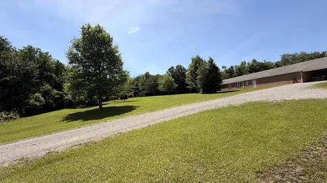 11109 Hendon Road Graysville TN 37338