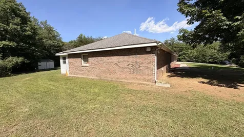 11109 Hendon Road Graysville TN 37338