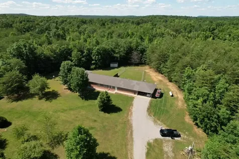 11109 Hendon Road Graysville TN 37338