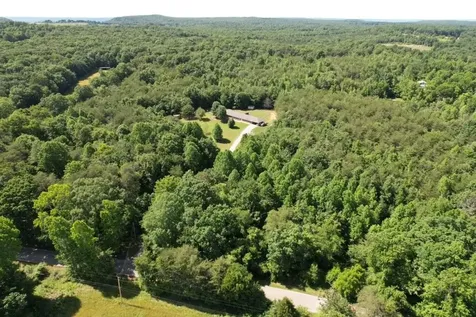 11109 Hendon Road Graysville TN 37338