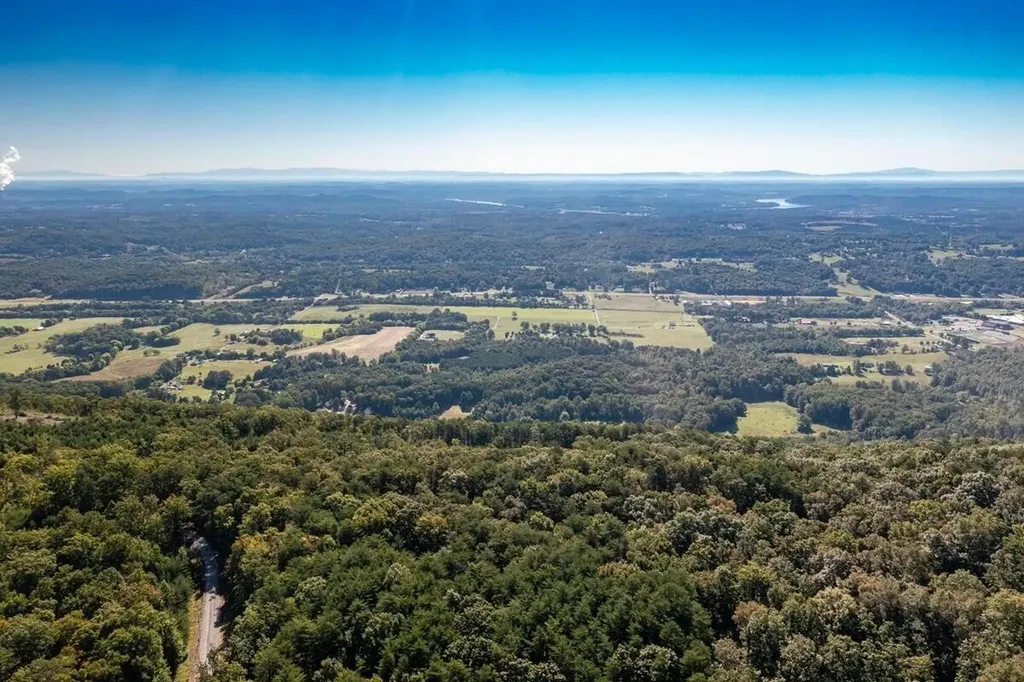 55 Wash Pelfrey Road Evensville TN 37332