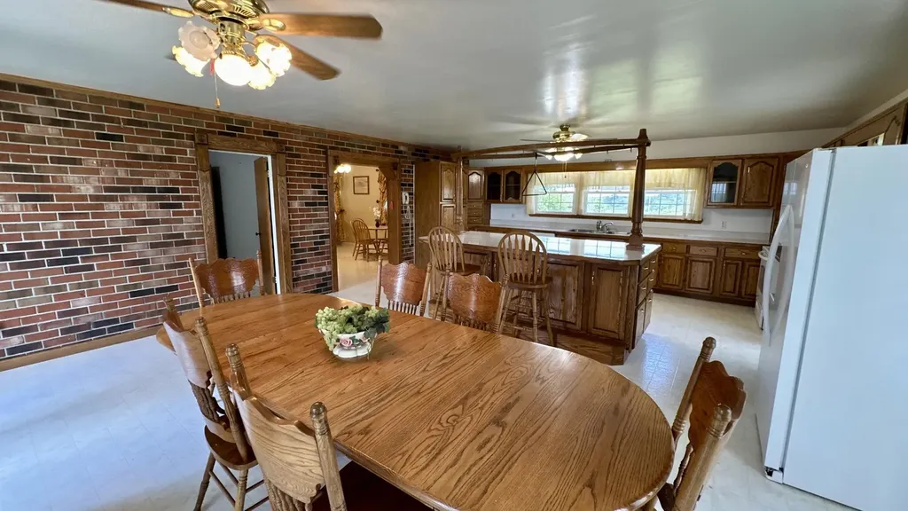 4431 Riggs Road Pikeville TN 37367