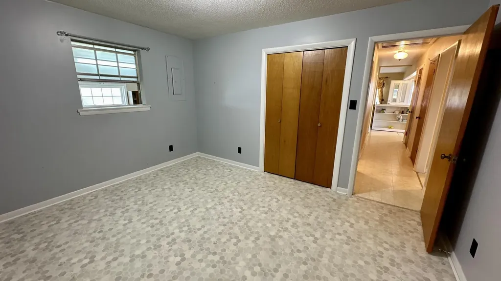 4431 Riggs Road Pikeville TN 37367