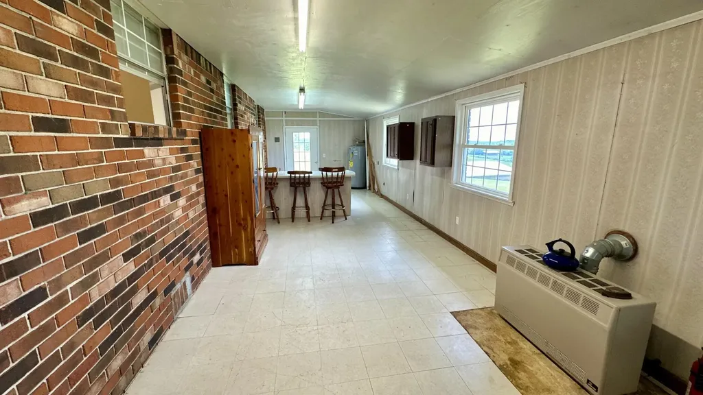 4431 Riggs Road Pikeville TN 37367