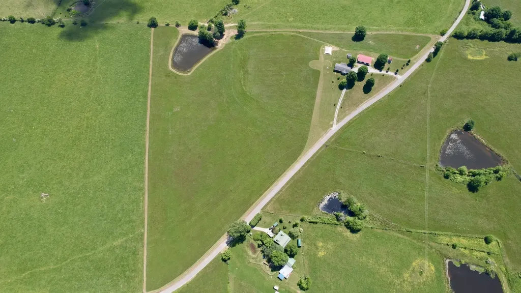 4431 Riggs Road Pikeville TN 37367