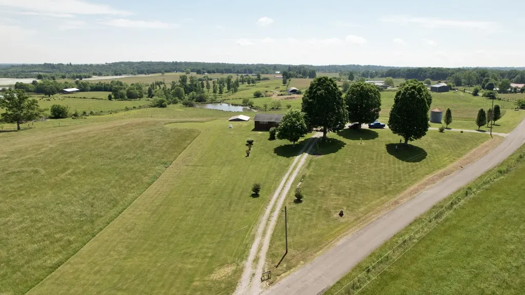 4431 Riggs Road Pikeville TN 37367