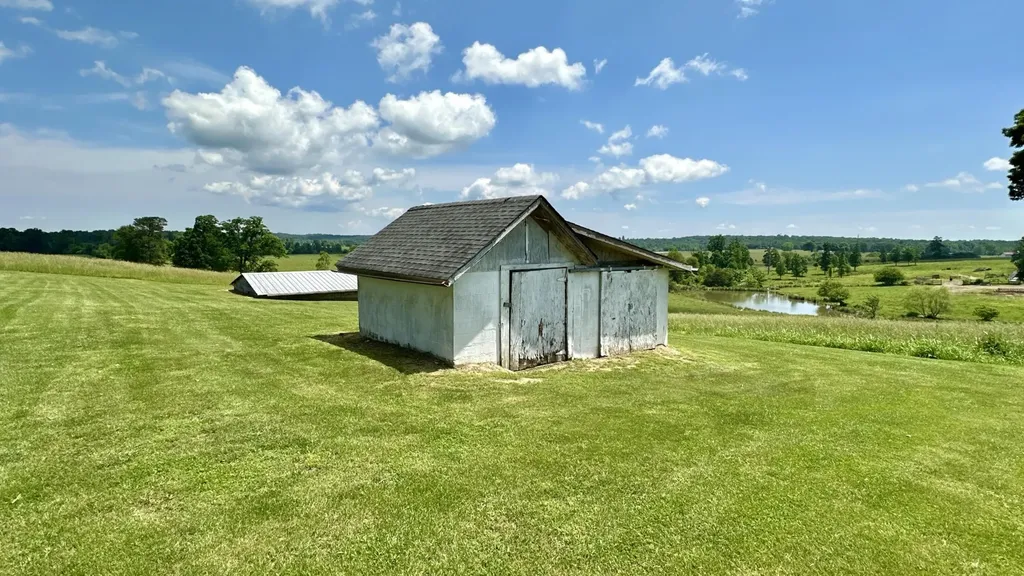 4431 Riggs Road Pikeville TN 37367