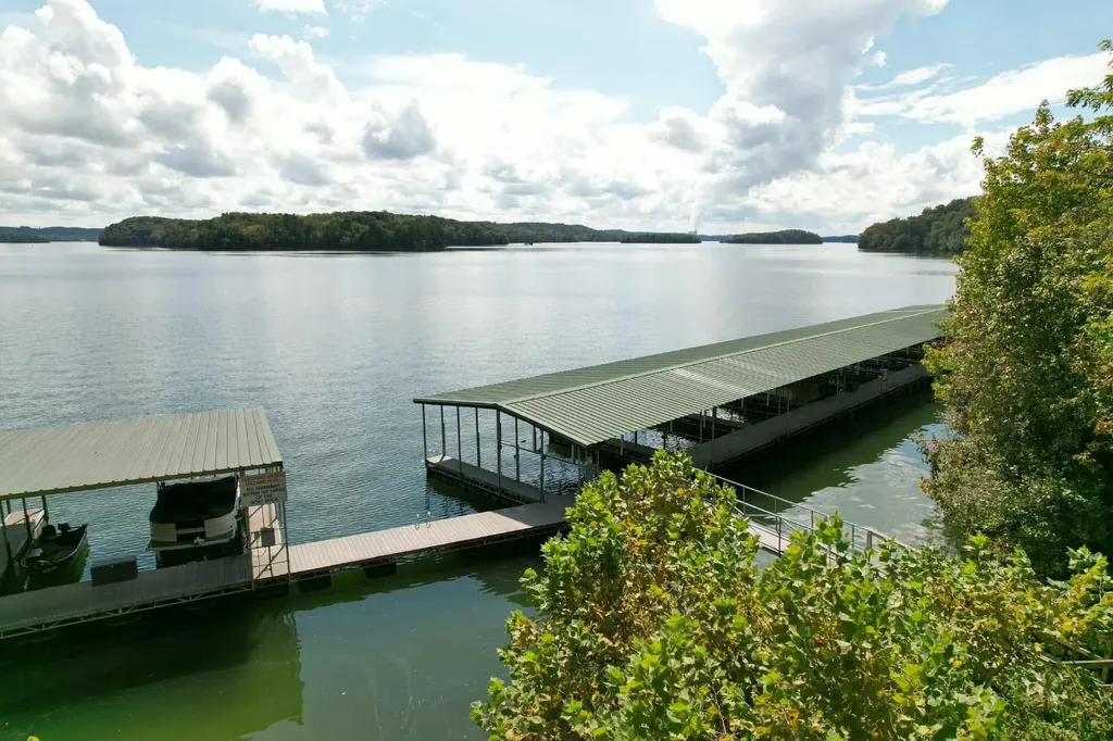 200 Waterside Way Spring City TN 37381