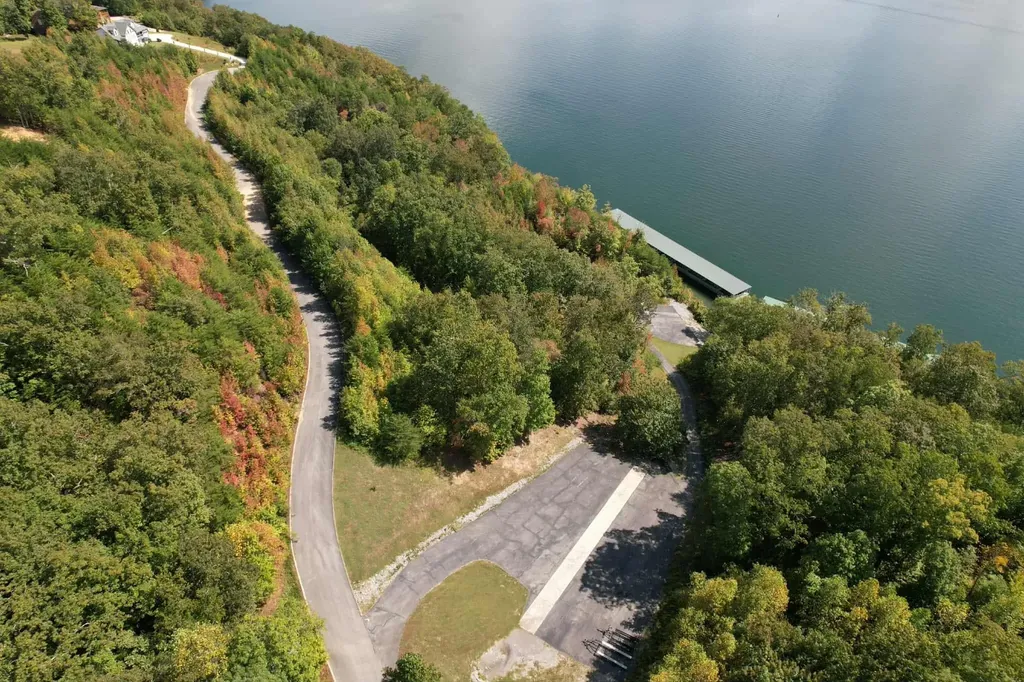 200 Waterside Way Spring City TN 37381