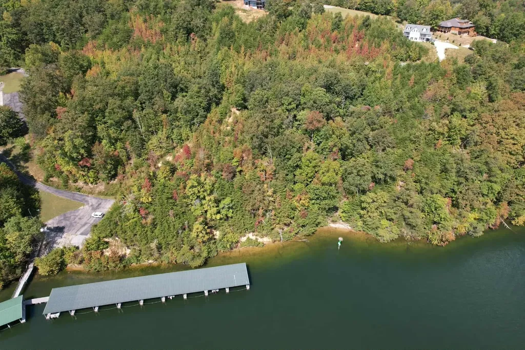 200 Waterside Way Spring City TN 37381