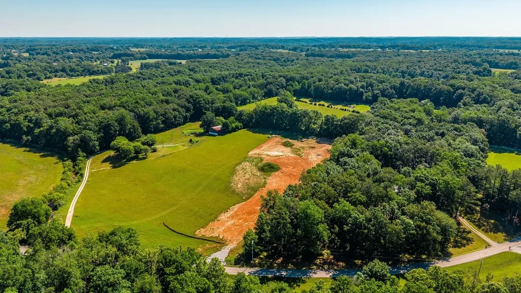 1313 Fowler Ford Road Portland TN 37148