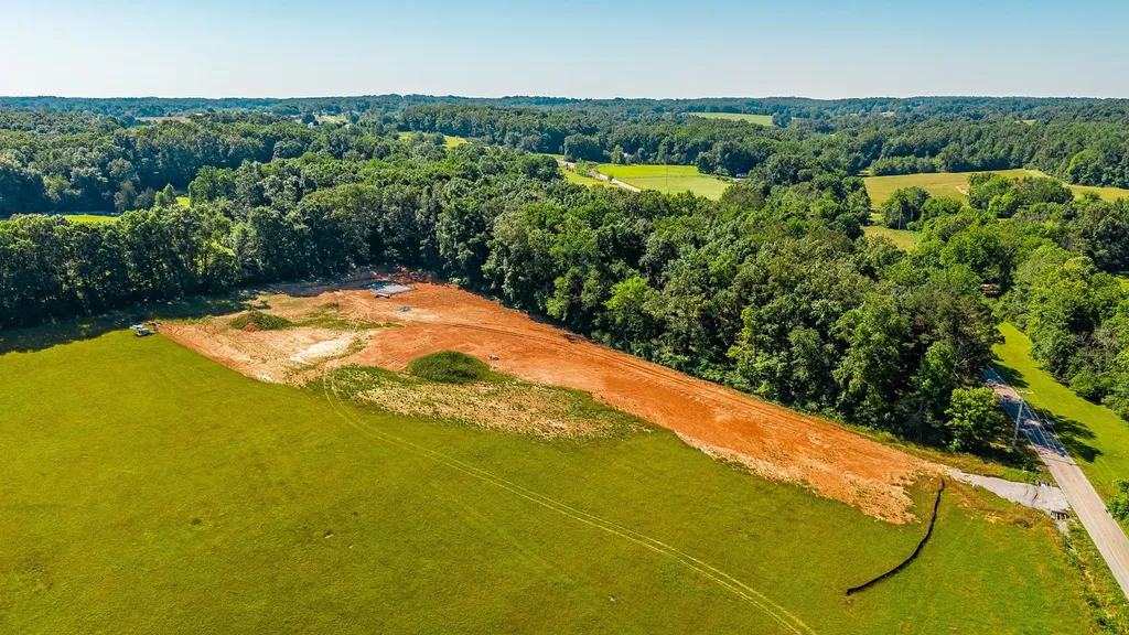 1313 Fowler Ford Road Portland TN 37148