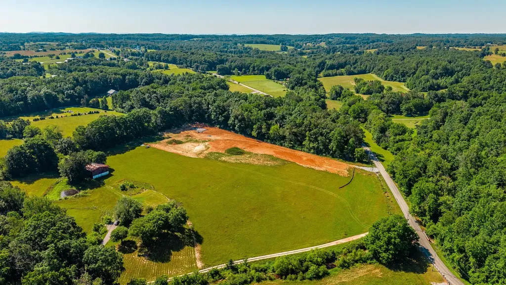 1313 Fowler Ford Road Portland TN 37148