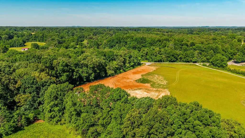 1313 Fowler Ford Road Portland TN 37148