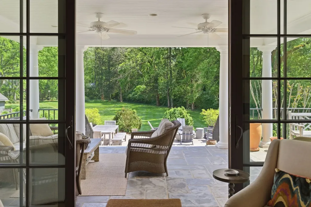 6228 Hillsboro Pike Nashville TN 37215