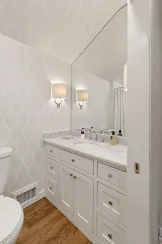 6228 Hillsboro Pike Nashville TN 37215