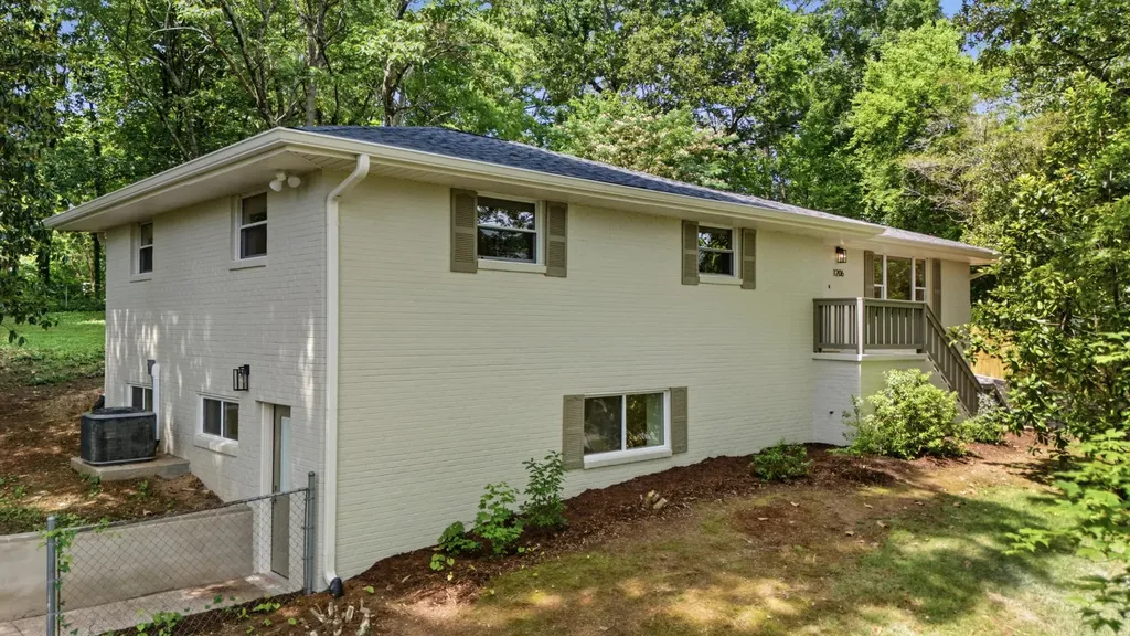 1206 Clermont Drive Chattanooga TN 37415