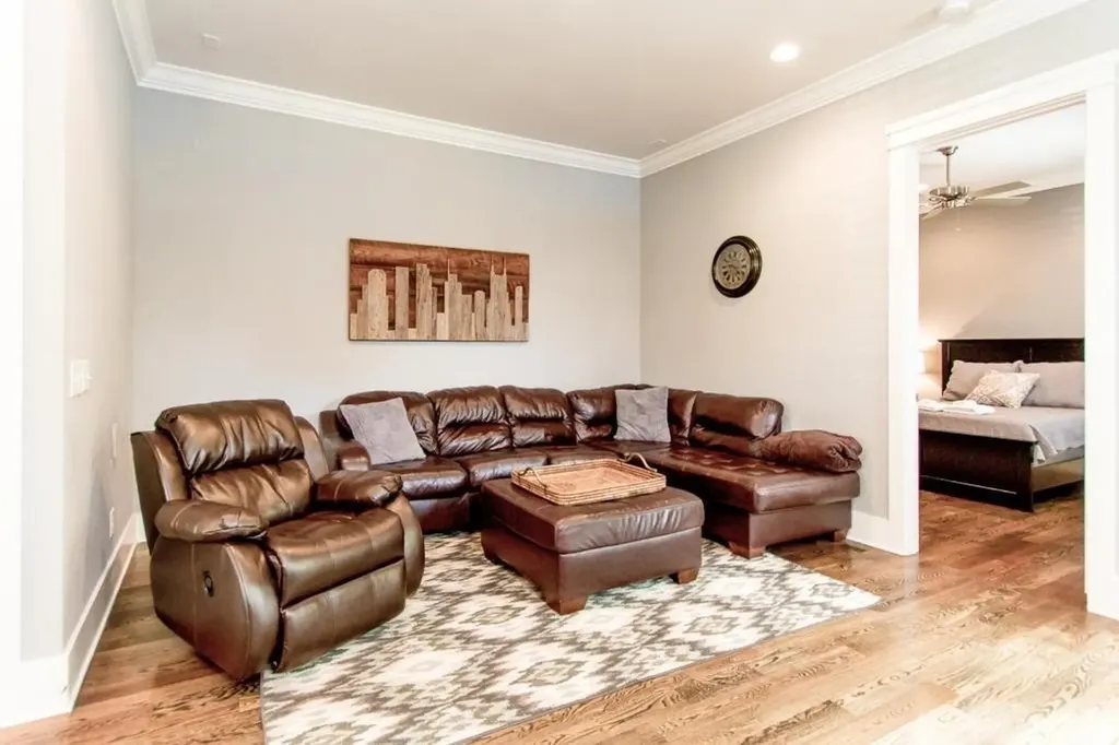 1312 15th Ave, S Nashville TN 37212