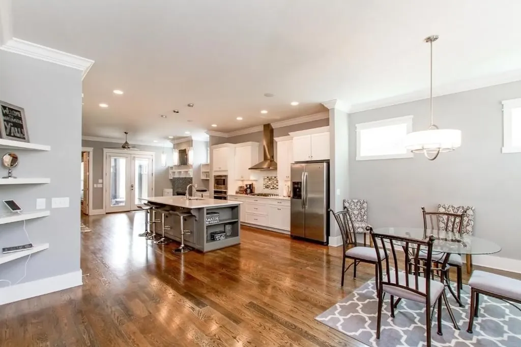 1312 15th Ave, S Nashville TN 37212