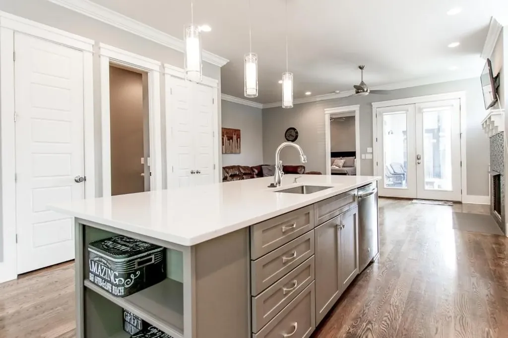 1312 15th Ave, S Nashville TN 37212