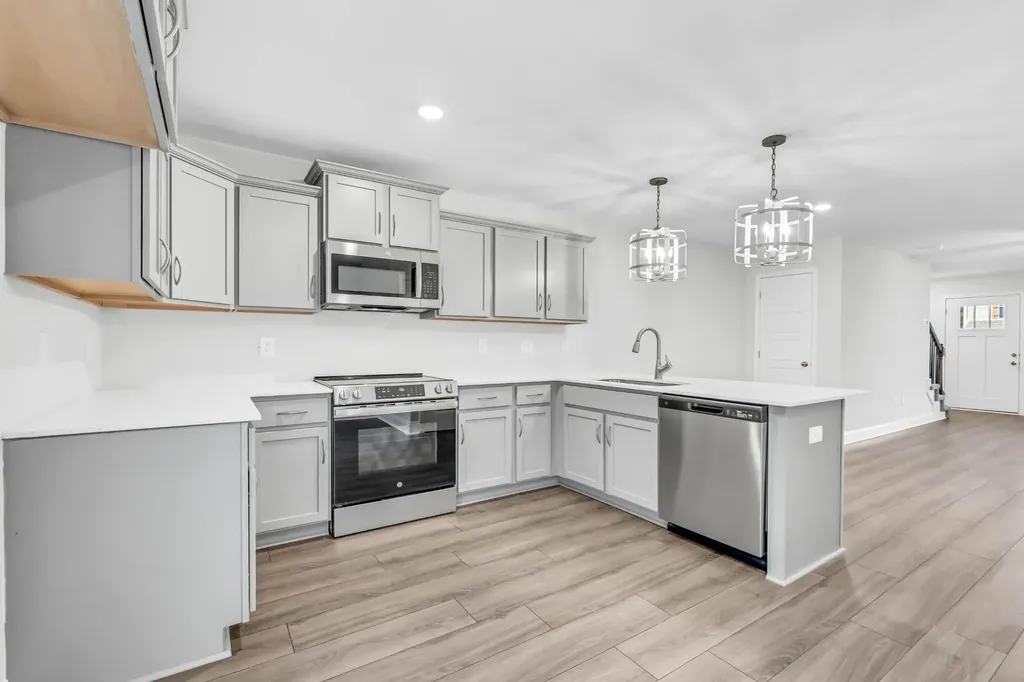 149 Quarry Point Drive Clarksville TN 37043