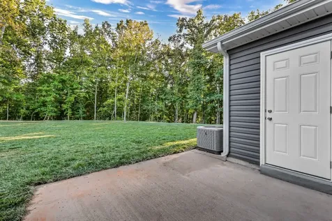 149 Quarry Point Drive Clarksville TN 37043