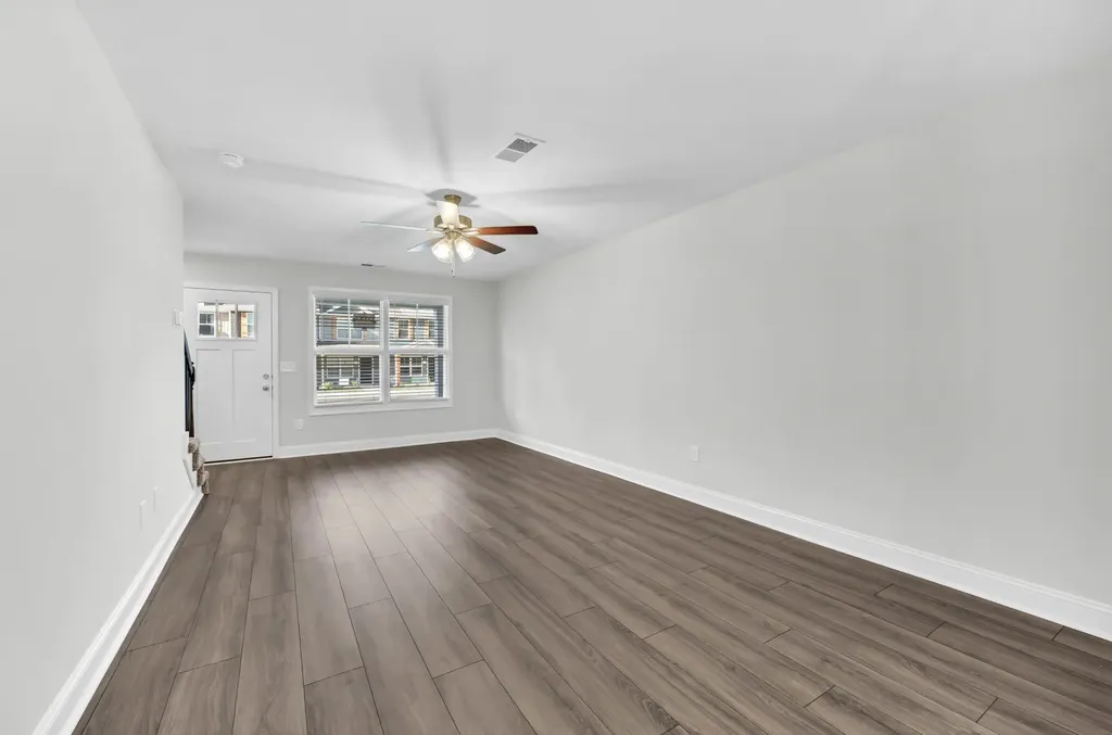 147 Quarry Point Drive Clarksville TN 37043