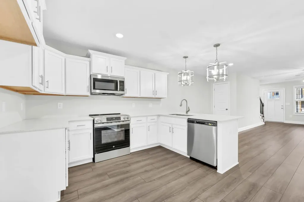 147 Quarry Point Drive Clarksville TN 37043
