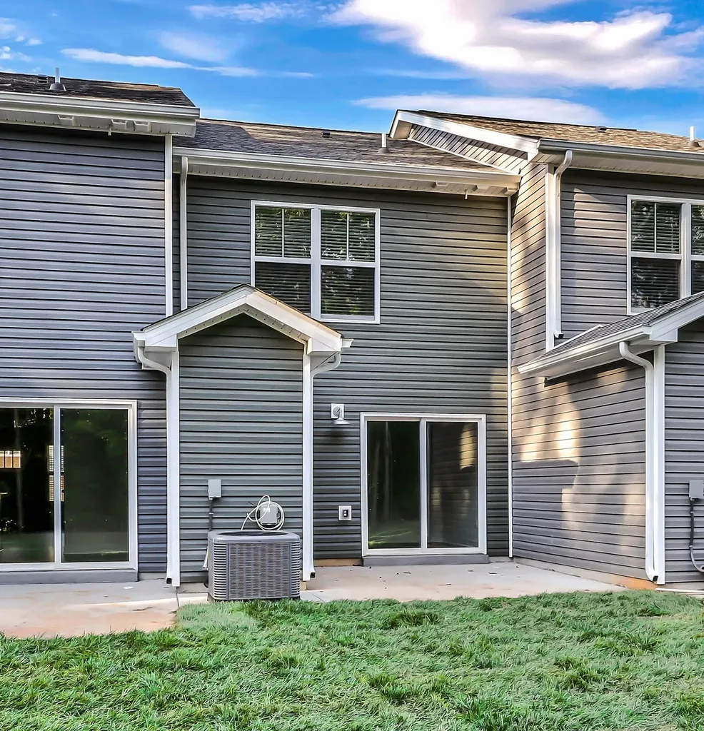 147 Quarry Point Drive Clarksville TN 37043