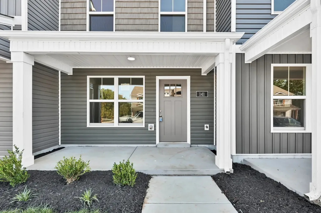 141 Quarry Point Drive Clarksville TN 37043