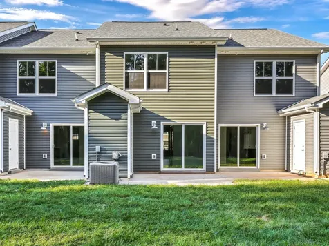 141 Quarry Point Drive Clarksville TN 37043