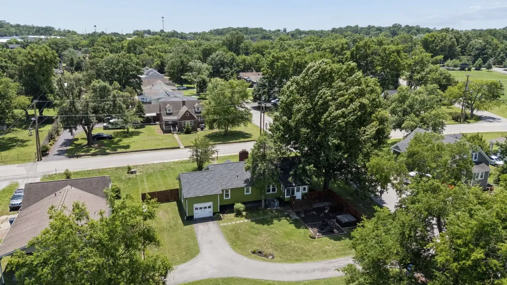 300 Drake Street Goodlettsville TN 37072