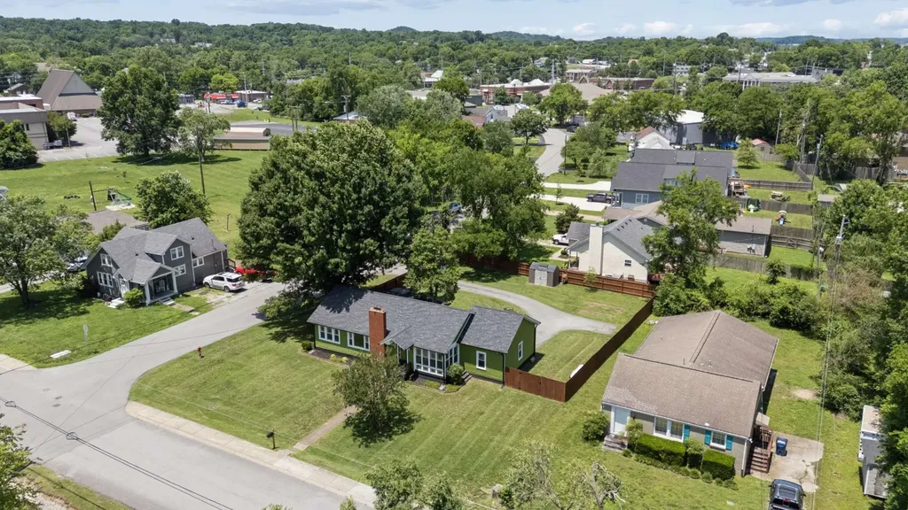 300 Drake Street Goodlettsville TN 37072